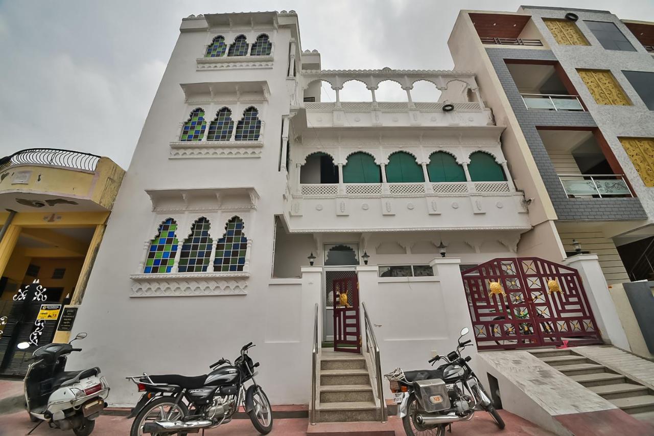 Oyo 62197 Shri Madan Mahal Indore Exterior photo